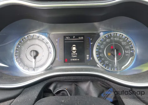 2016 Chrysler 200 Limited z USA, uszkodzony, nr VIN 1C3CCCAB1GN185599